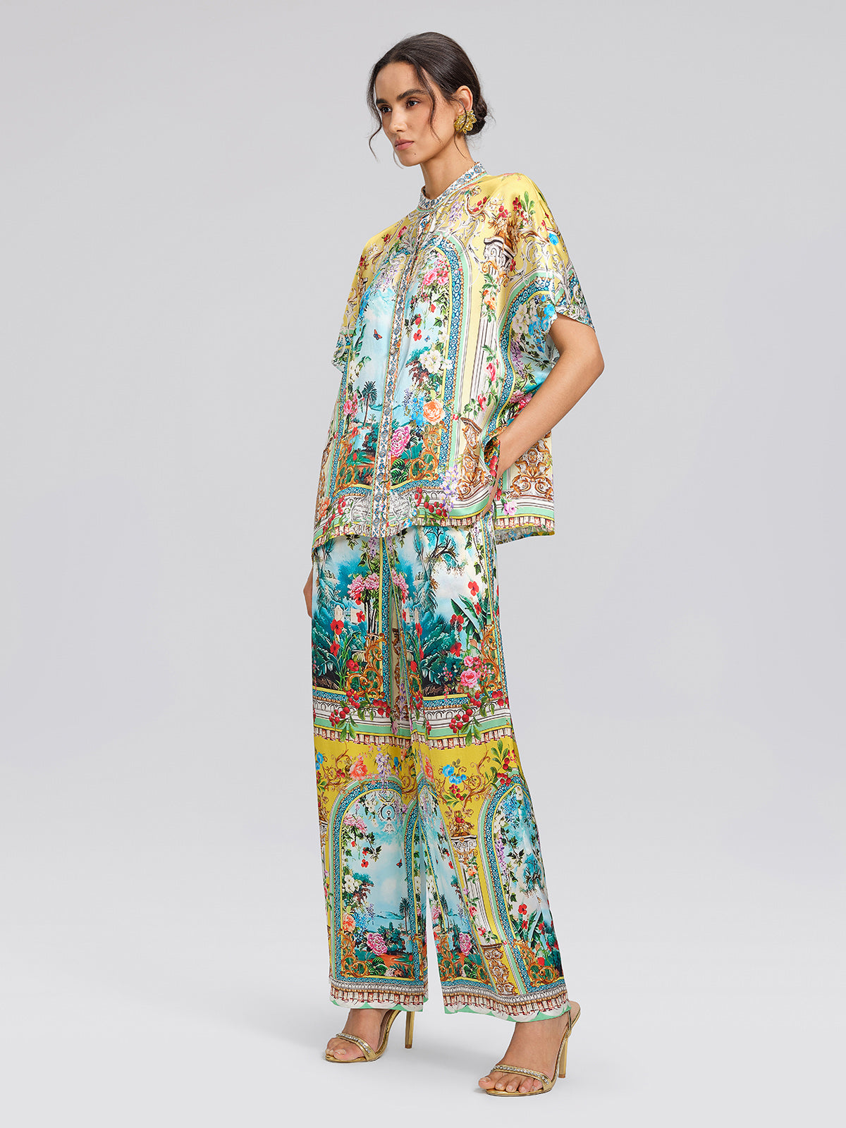 100% Silk Rhinestone Romantic Manor Print Blouse