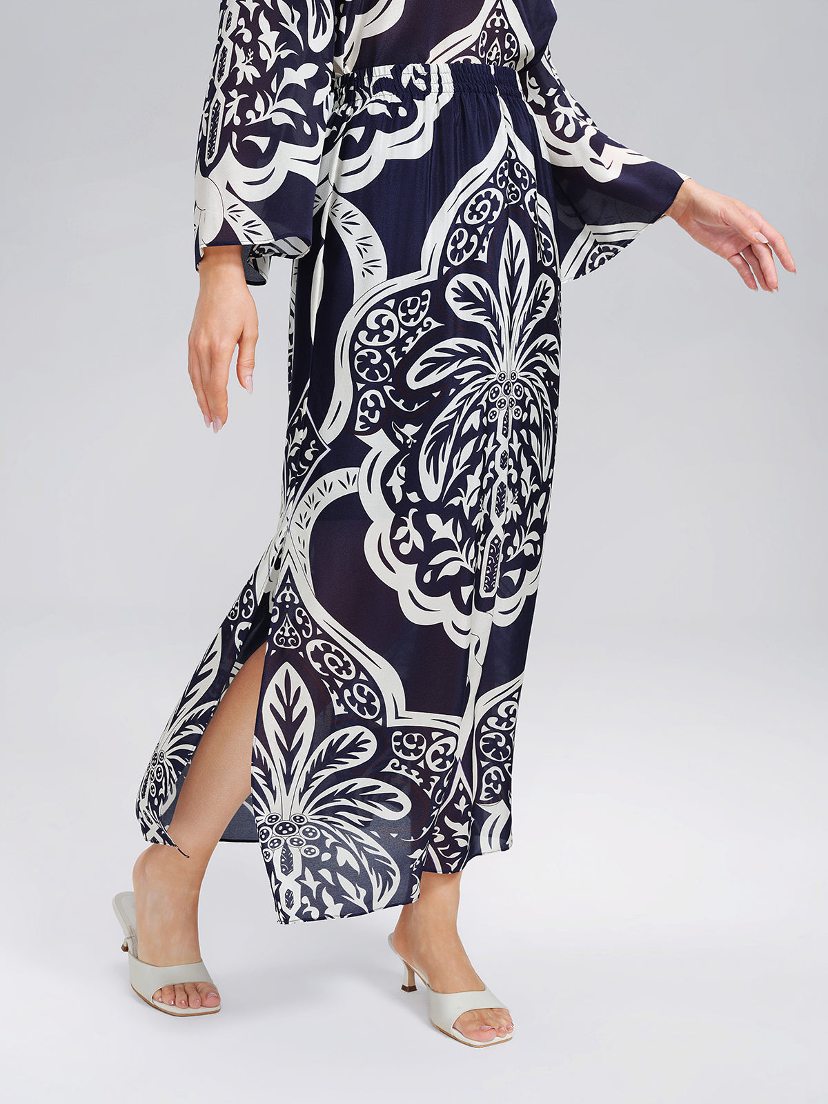 Silk Ethnic-Inspired Paisley Print Elastic Waist Skirt