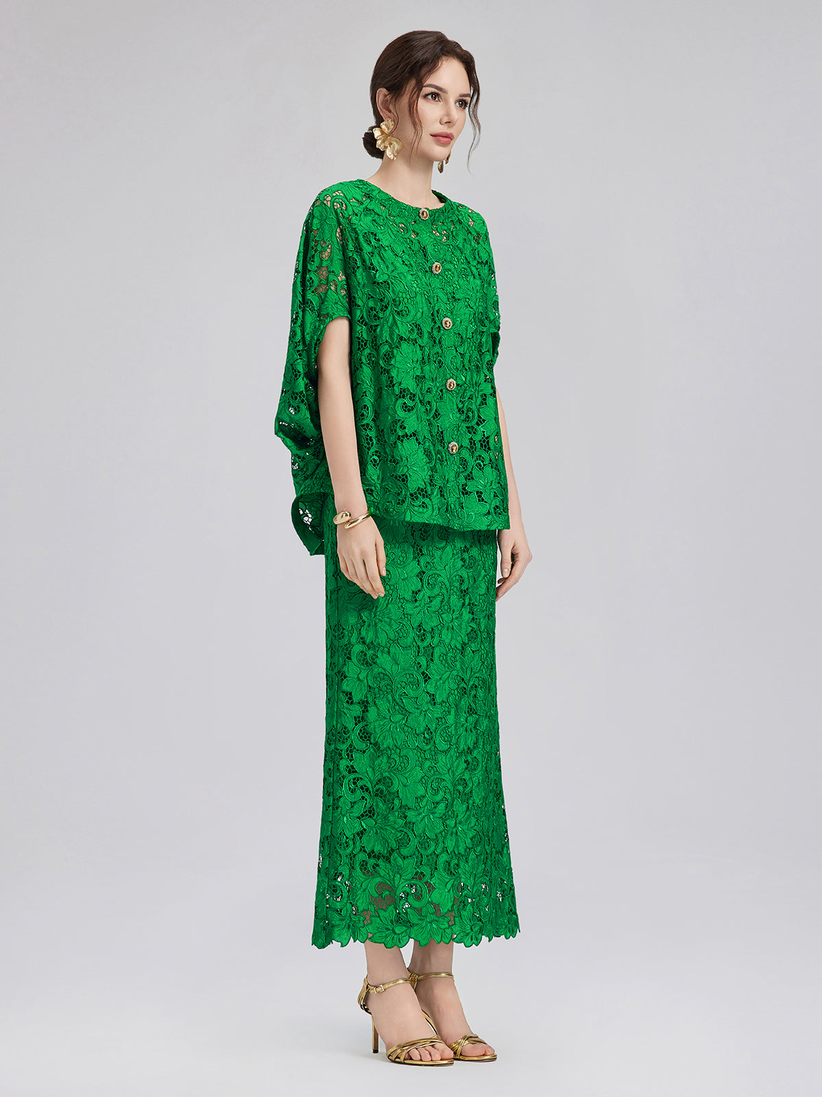 Lace Appliqué Jewel-like Buttons Emerald Top
