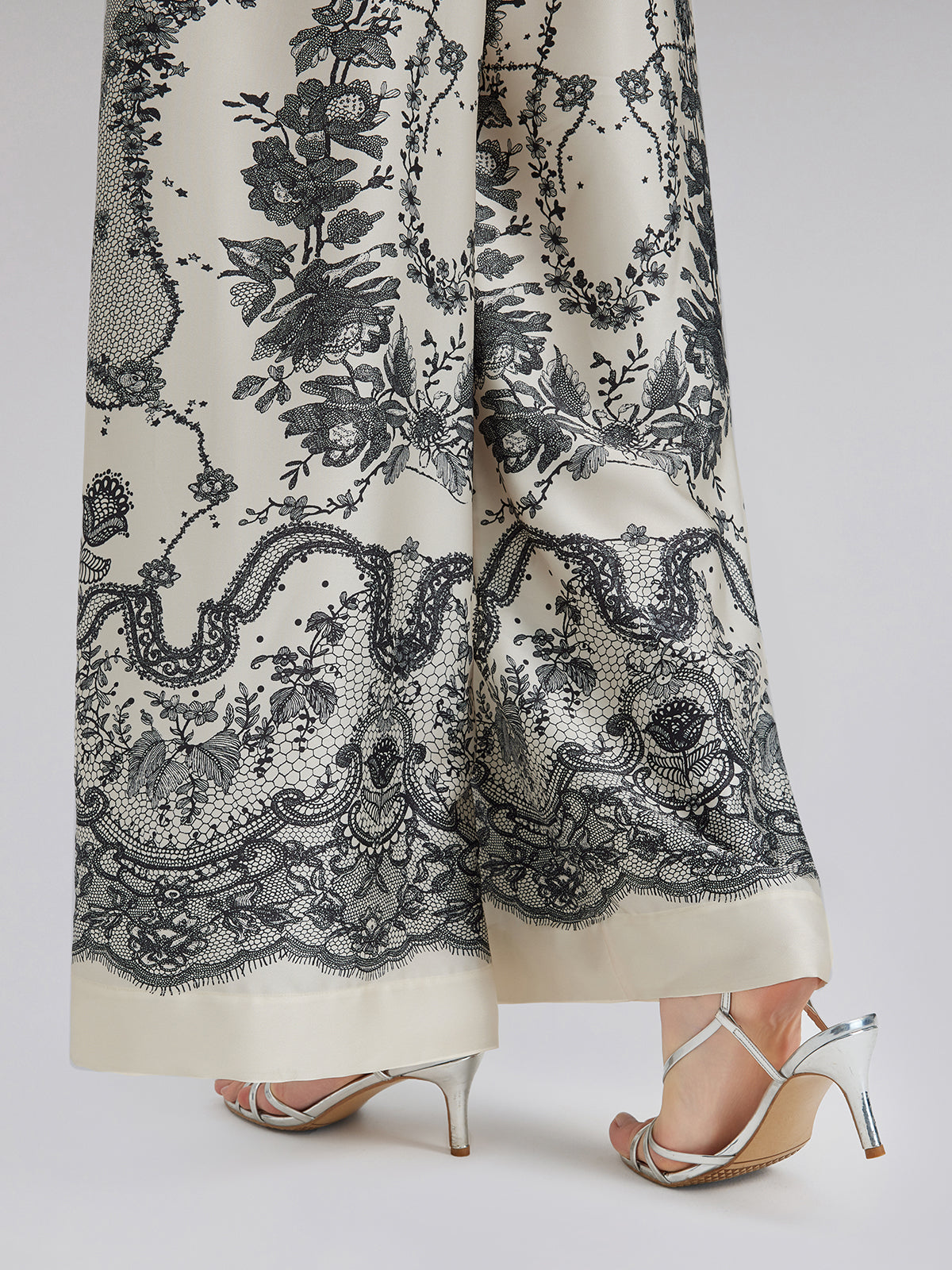 Final Sale | Black Eyelash Lace Relaxed Pants