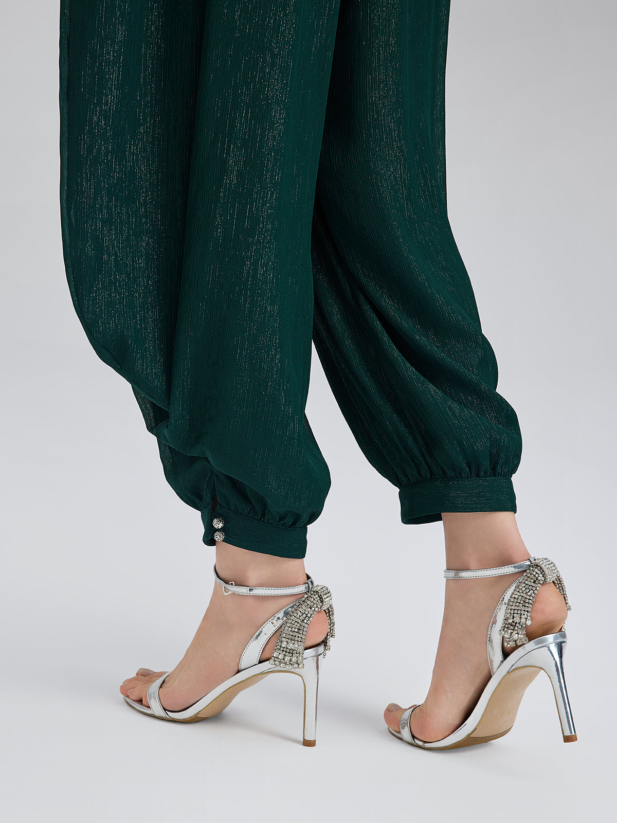 Final Sale | Silver-threaded Chiffon Gathered Carrot Pants