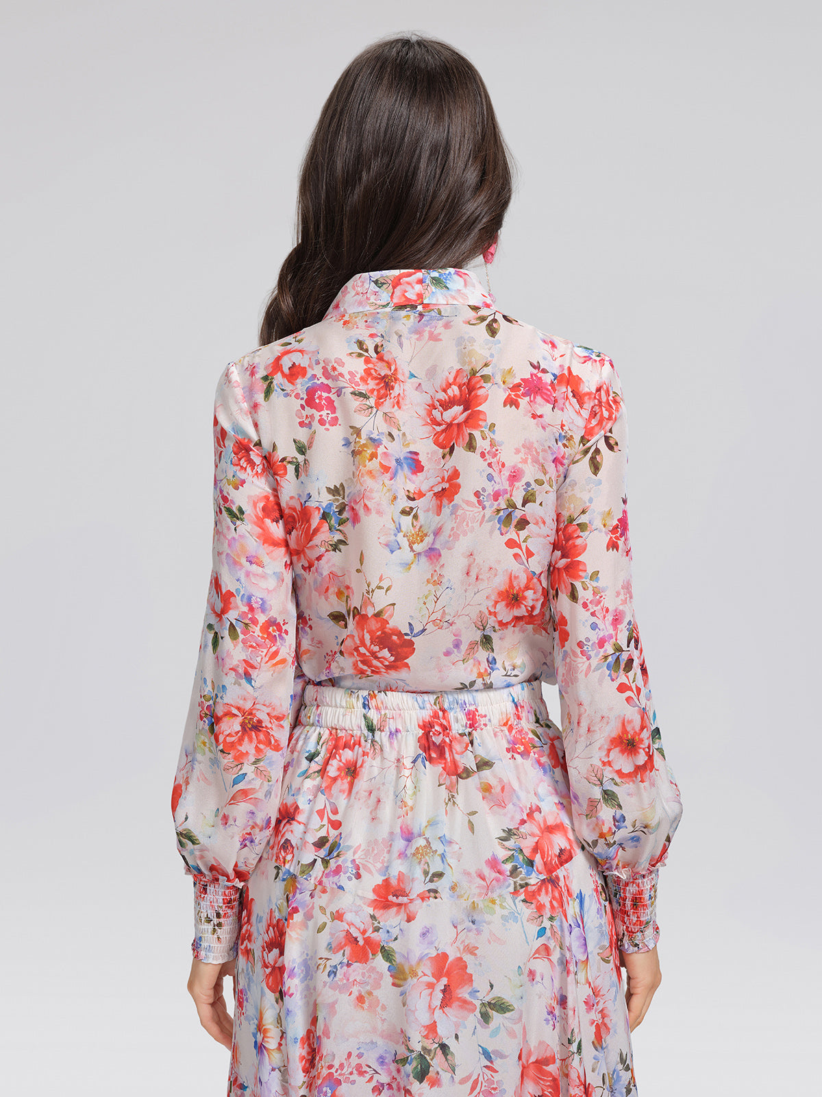100% Silk Floral V-Neck Tie Elastic Ruffle Cuff Top