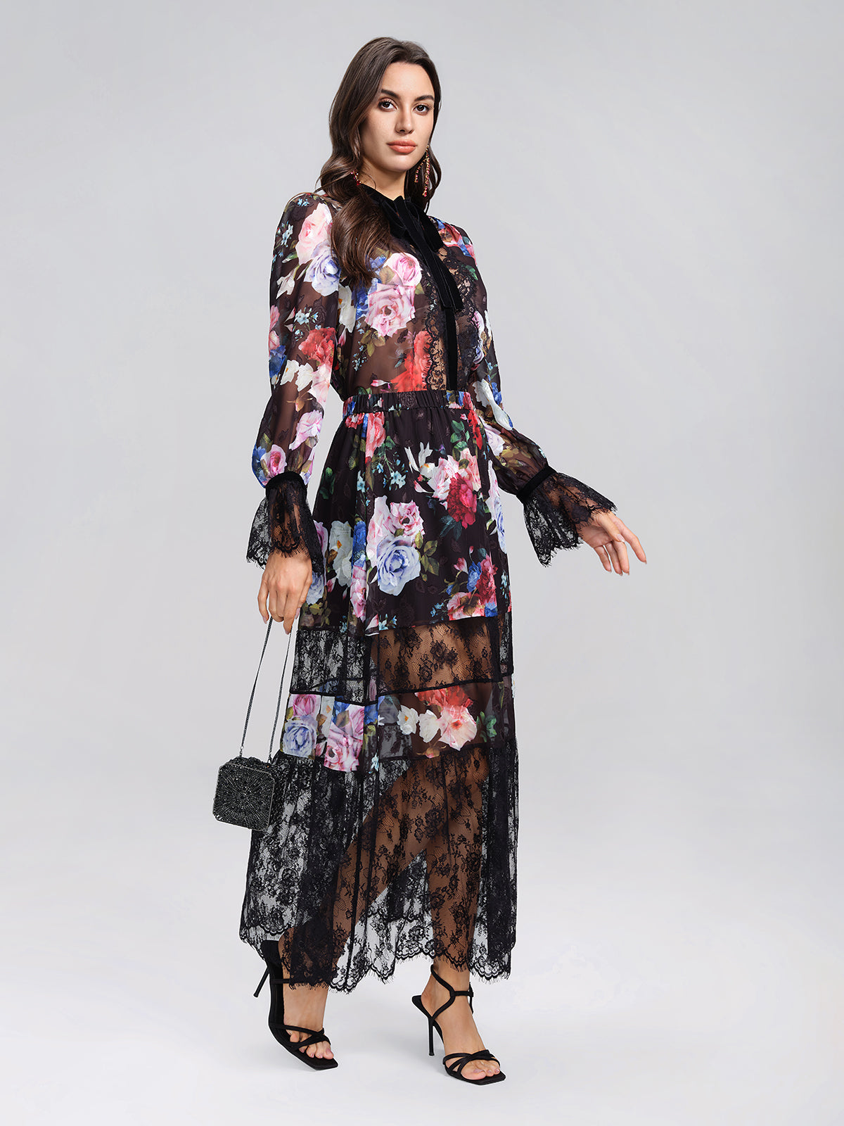 Oil Rose Print Lace Trim Blouse