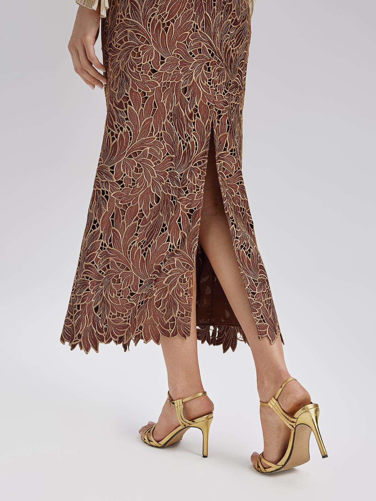 Water-Soluble Embroidery Concealed Zip Skirt