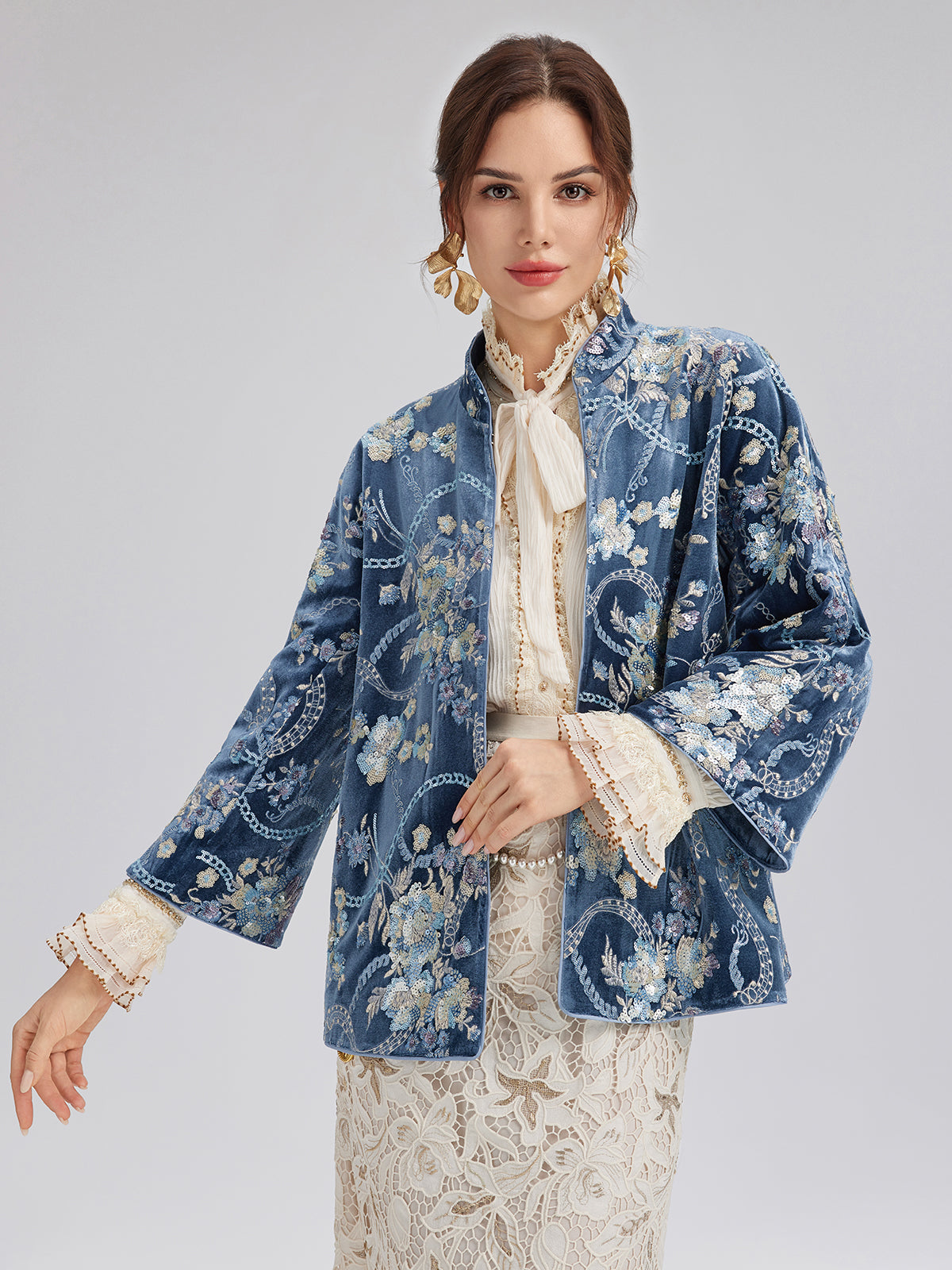 Floral Sequin Embroidered 3/4 Sleeve Velvet Jacket