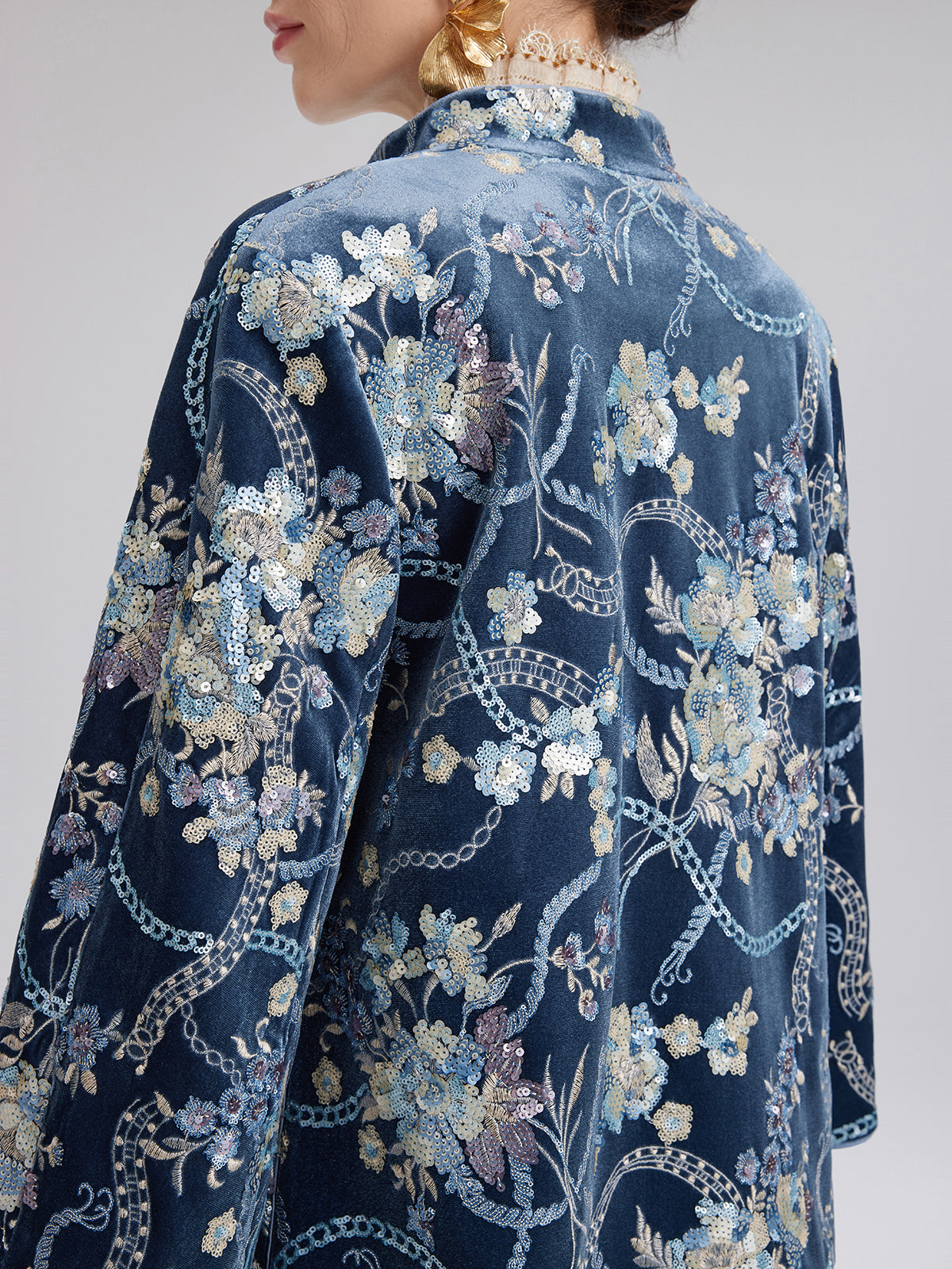 Floral Sequin Embroidered 3/4 Sleeve Velvet Jacket