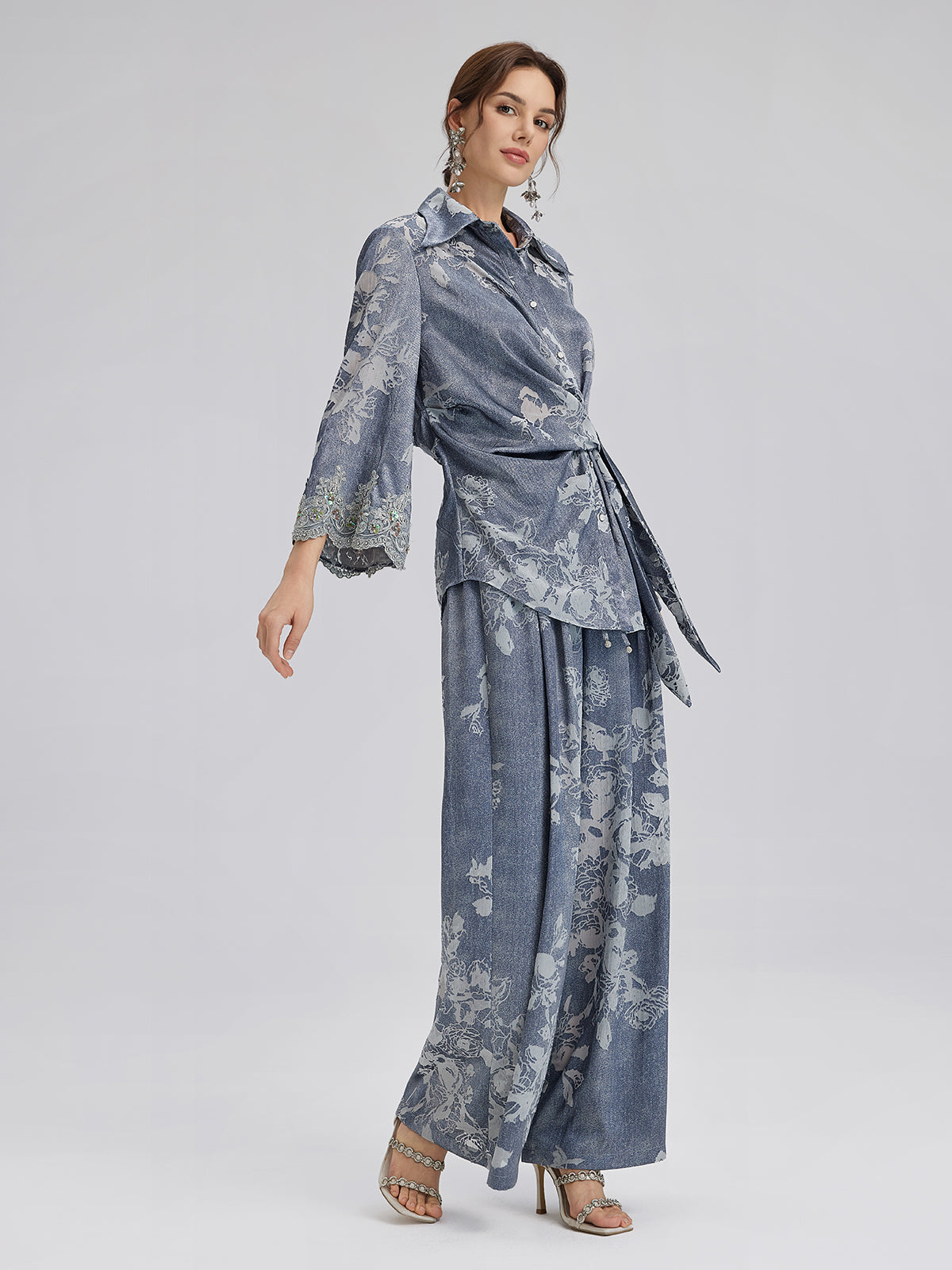 Final Sale | Burnout Floral Tie-Front Shirt