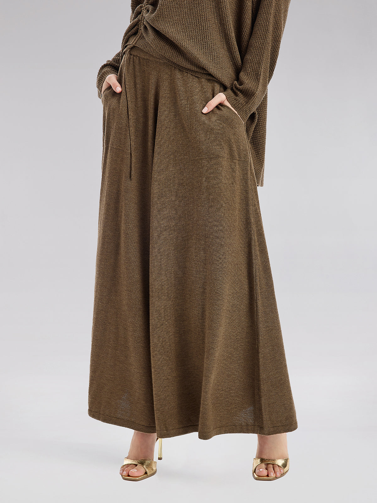 Elegant Cashmere Knit Set
