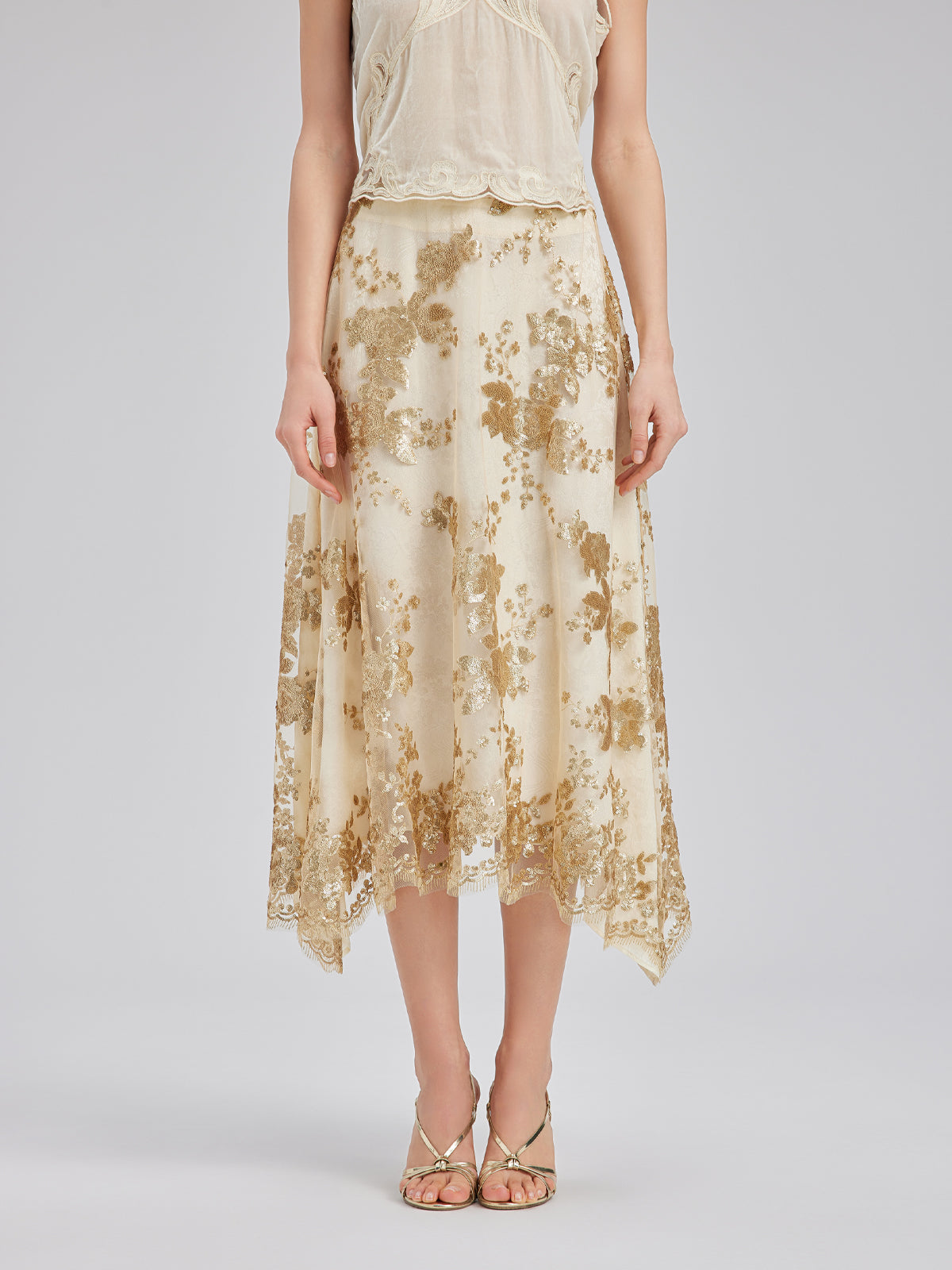 Elegant New Chinese-style Lace Gold Skirt