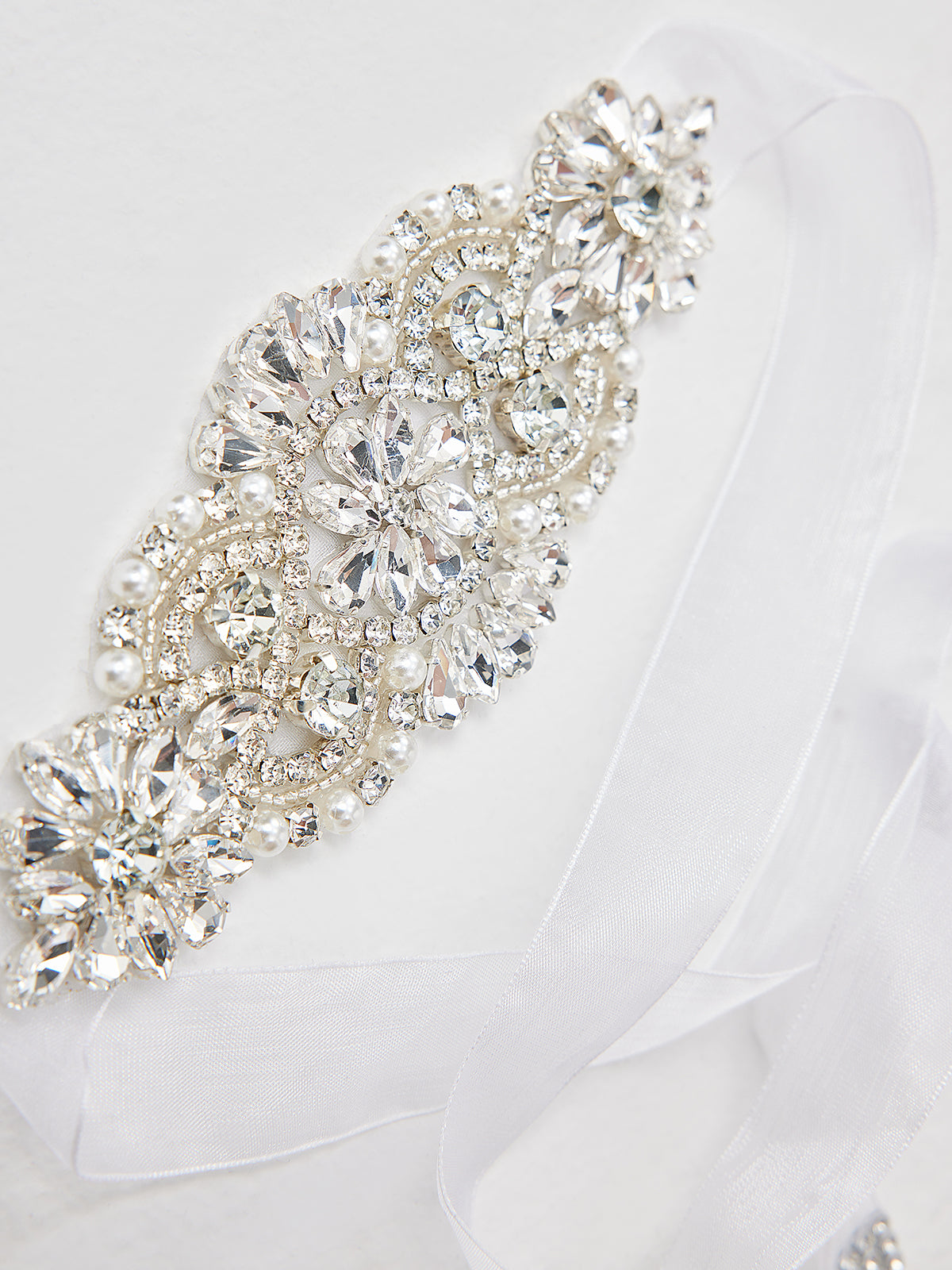 【FREE GIFT】Elegant Radiant Crystal Bracelet