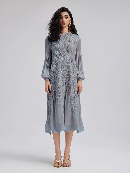 Round Neck Pleated Loose Embroidered Dress